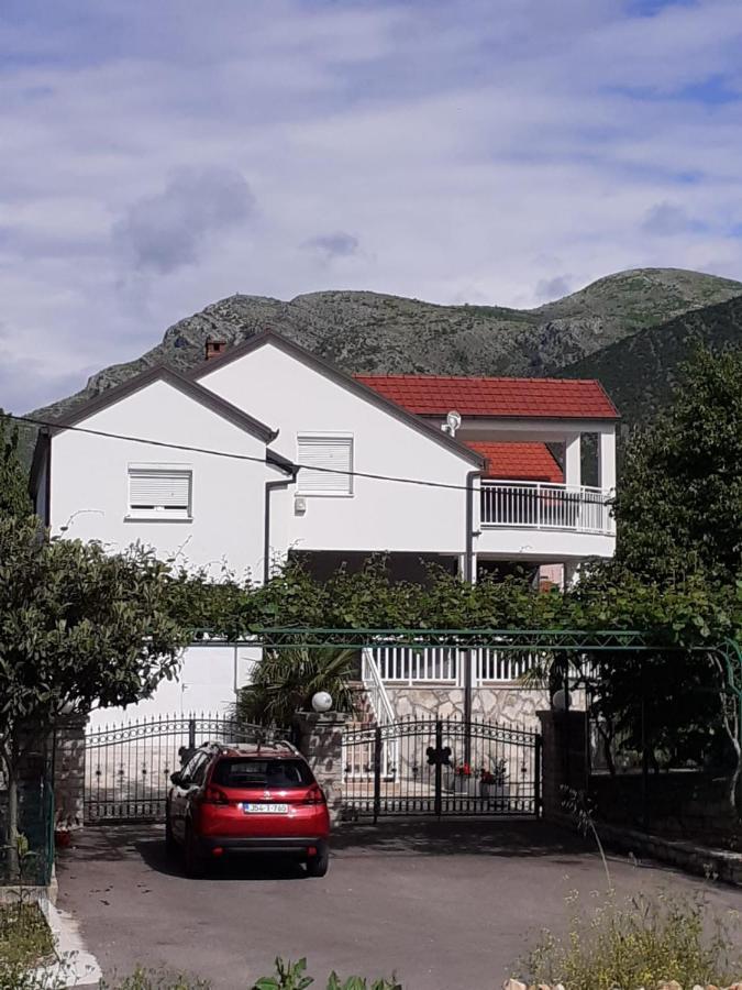 Hotel River Side Trebinje Exterior foto